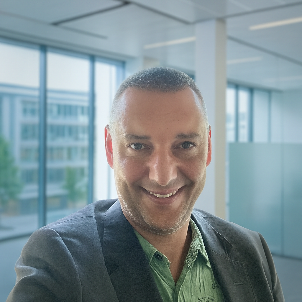 Manuel Kuntner – Business Beratung für Beauty & Network Marketing